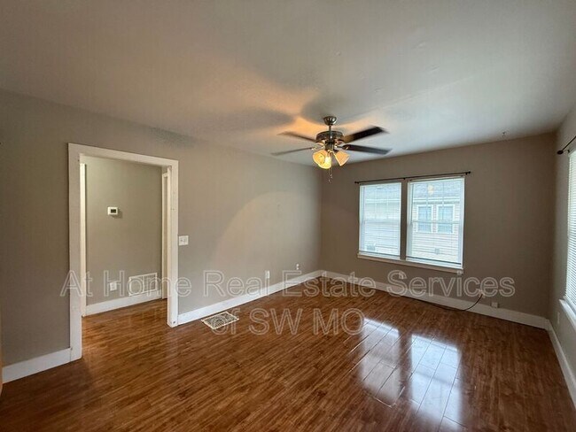 Building Photo - 1516 S Jefferson Ave