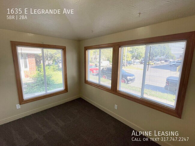 Foto del edificio - Large primary suite with walk-in closet & ...