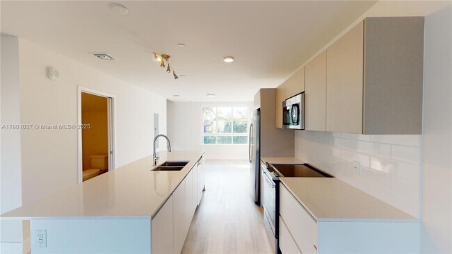 Foto del edificio - 2555 NE 193rd St