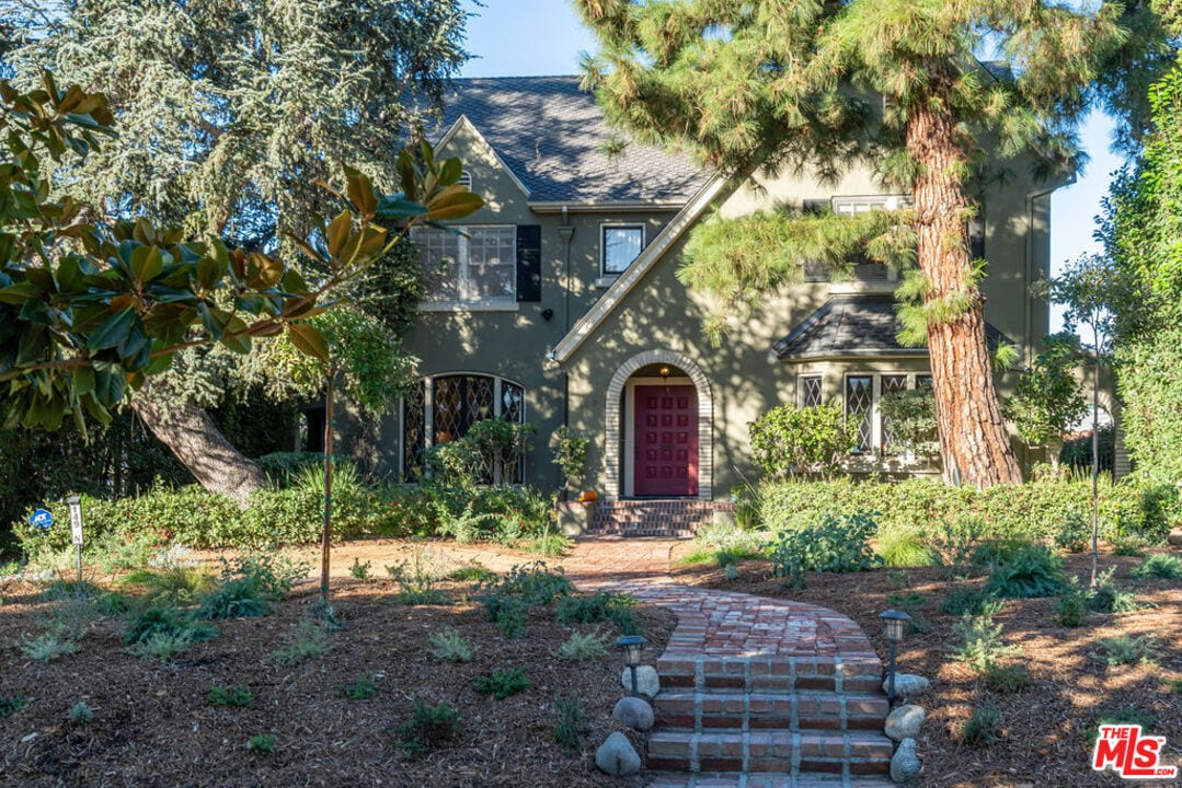 Foto principal - 149 N Van Ness Ave