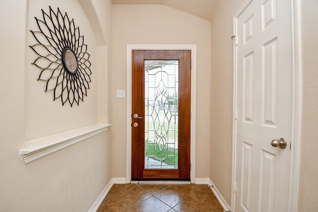 Building Photo - 26711 Henson Falls Dr