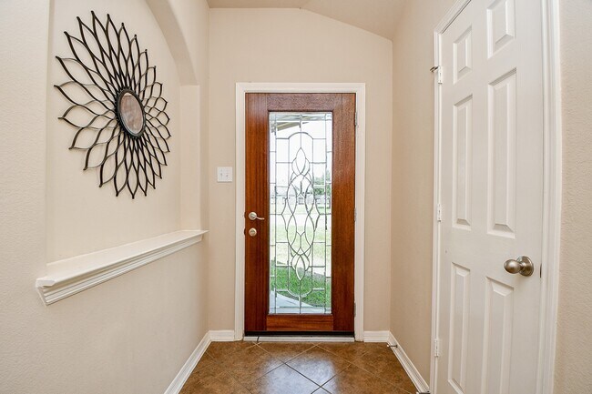 Foto del edificio - 26711 Henson Falls Dr