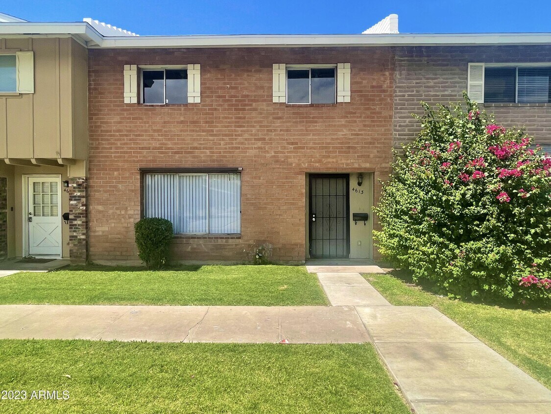 Foto principal - 4613 S Mill Ave