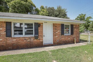 Building Photo - 9333 Chelsea Ave