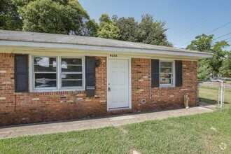 Building Photo - 9333 Chelsea Ave