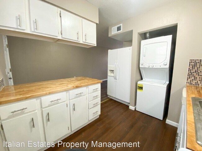 Building Photo - 2 br, 1 bath House - 1315 Yuma St.