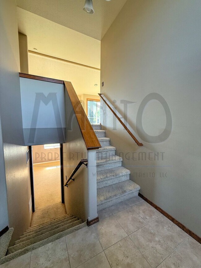 Foto del edificio - Sprawling Mead Home