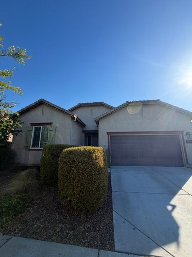 Building Photo - 362 Olivadi Way