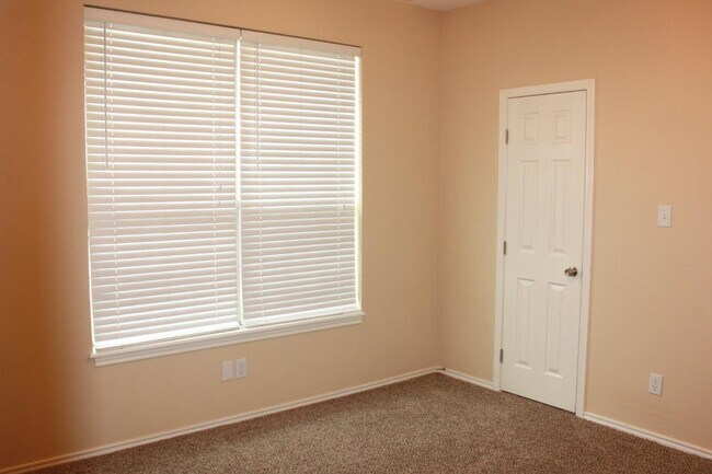 Foto del edificio - 3207 109th St