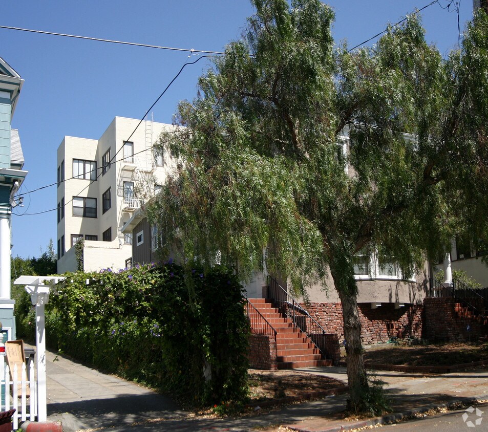 Foto del edificio - 1224-1228 Excelsior Ave