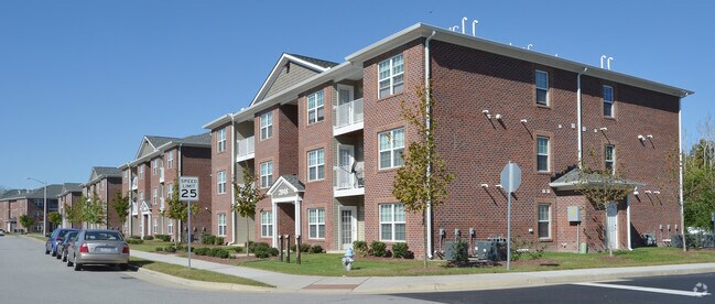 The Residences At October Apartments Suffolk Va
