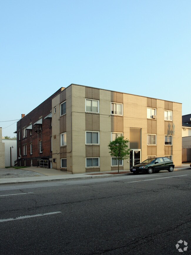 Foto del edificio - 417 Mckinley Ave NW