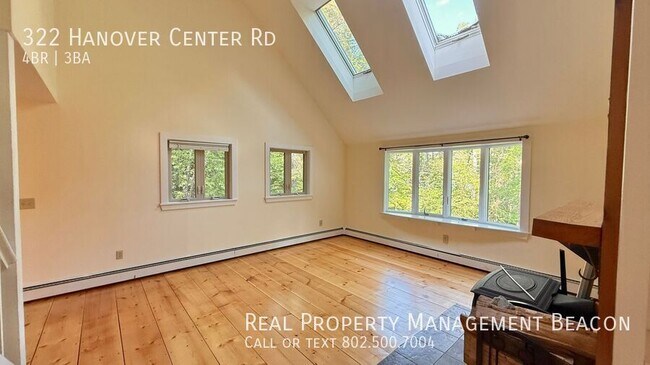 Foto del edificio - 322 Hanover Center Rd