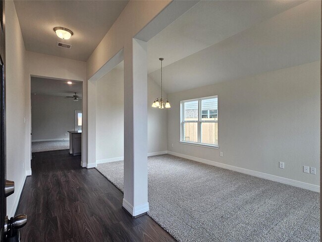 Foto del edificio - 2506 Windstream Ln