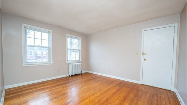 Building Photo - 1618 Memorial Ave