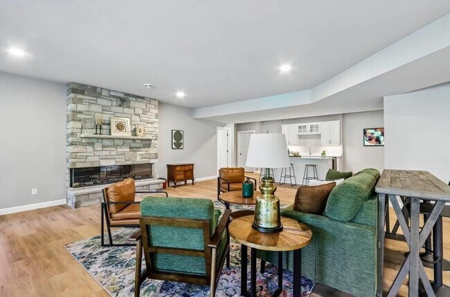 Foto del edificio - 1468 Serenity Ct
