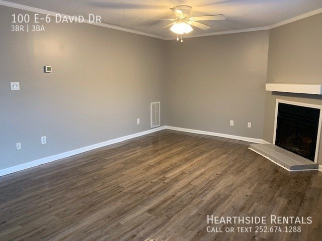 Building Photo - 3 Bed 2.5 Bath in Twin Oaks