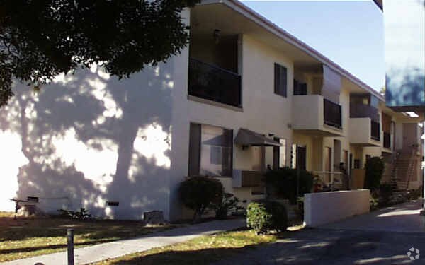 Foto principal - 2122 Penmar Ave