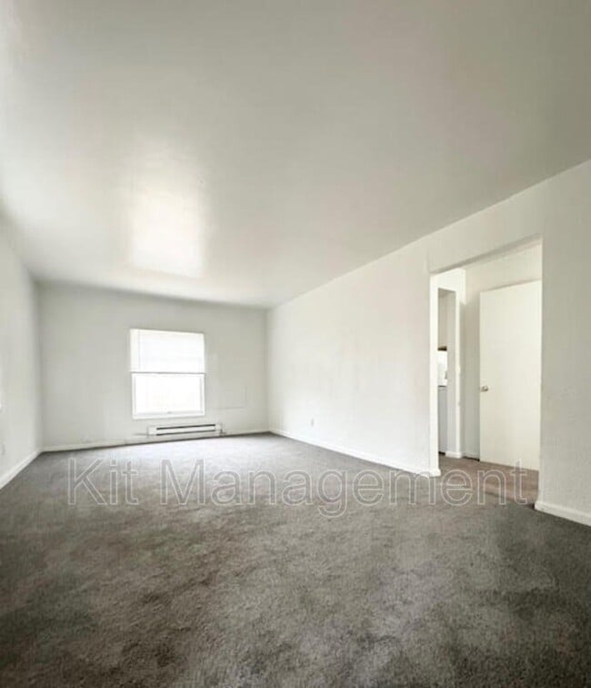 Building Photo - 5732 Gay St