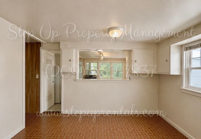 Foto del edificio - 21313 Phoenix Lake Rd
