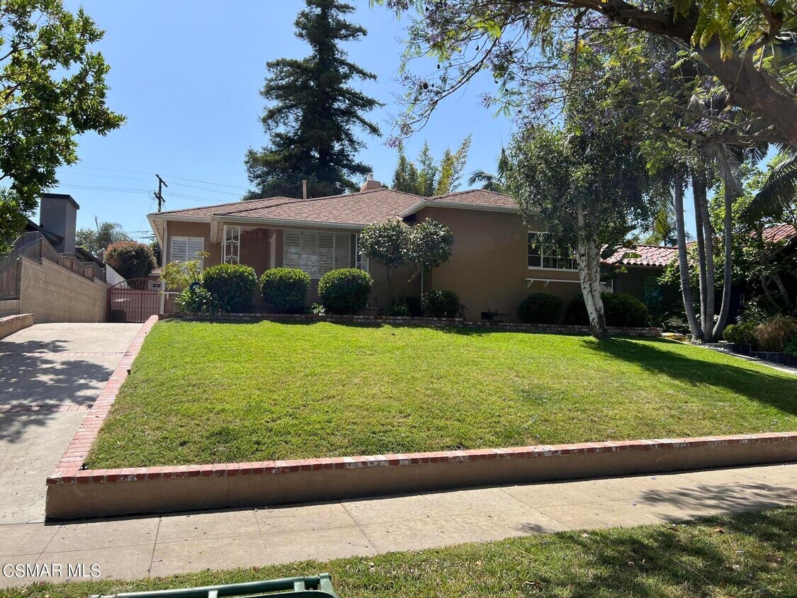 17 Houses for Rent in Toluca Lake, CA Westside Rentals