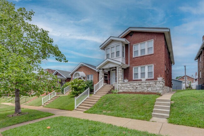 Building Photo - 5317 Itaska St