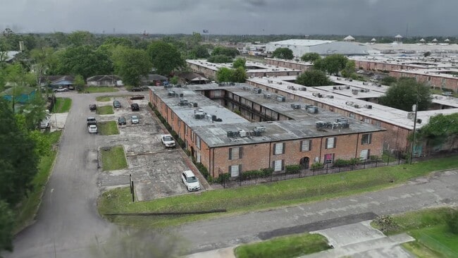  - Rose Garden Apartments
