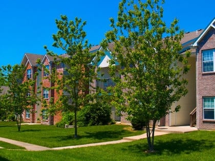Building Photo - Brandon Woods Place
