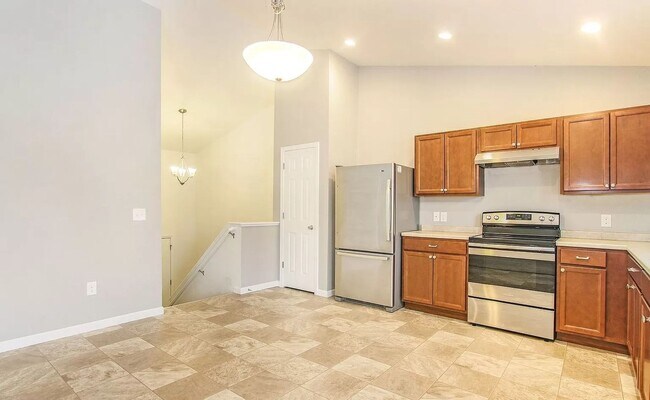 Building Photo - Great Home for Rent in Greenville