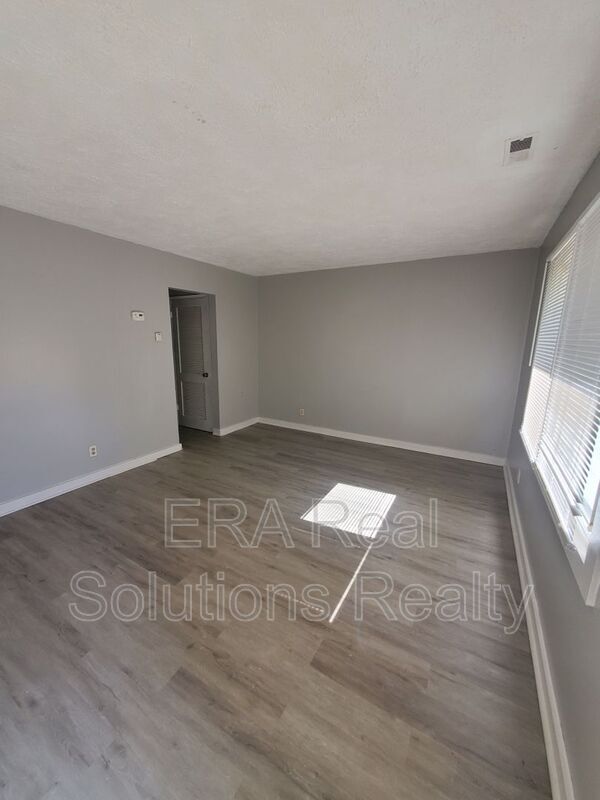 Foto del edificio - 1202 E 26th Ave