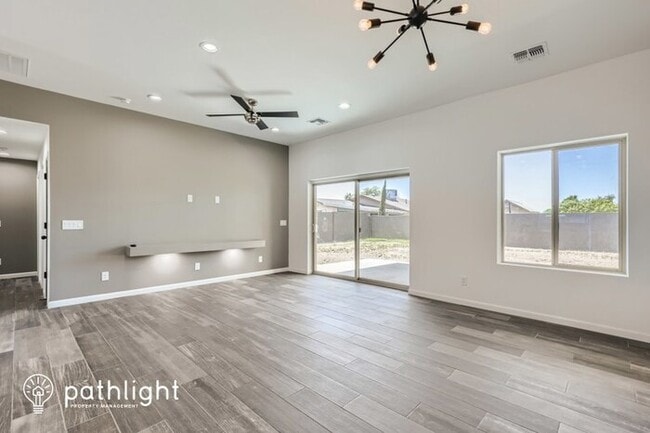 Building Photo - 3010 N 87Th Avenue, Phoenix, AZ, 85037