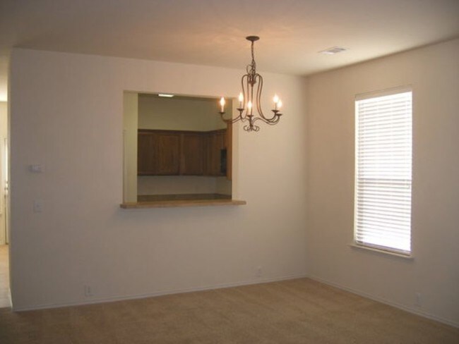 Building Photo - 10640 Traymore Dr