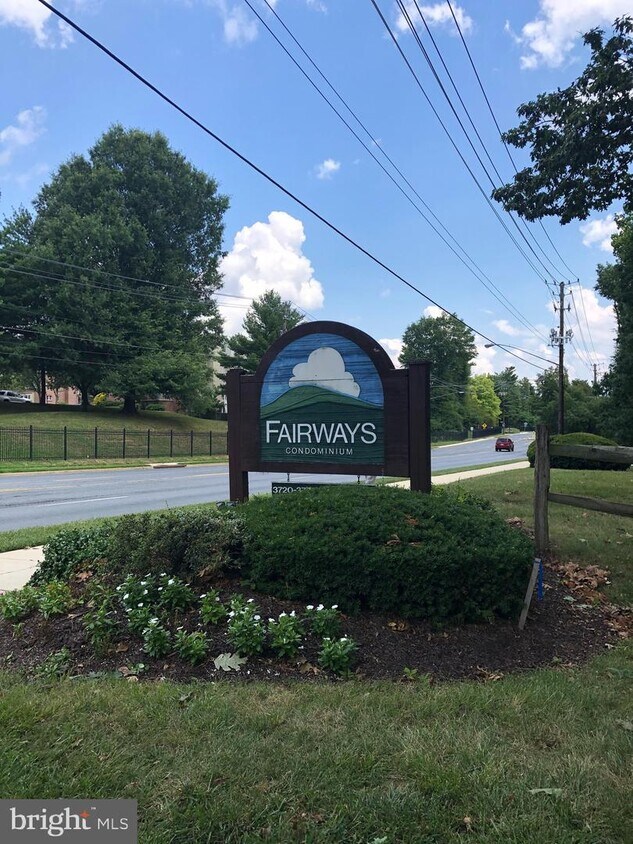 Foto del edificio - 3754 Bel Pre Rd