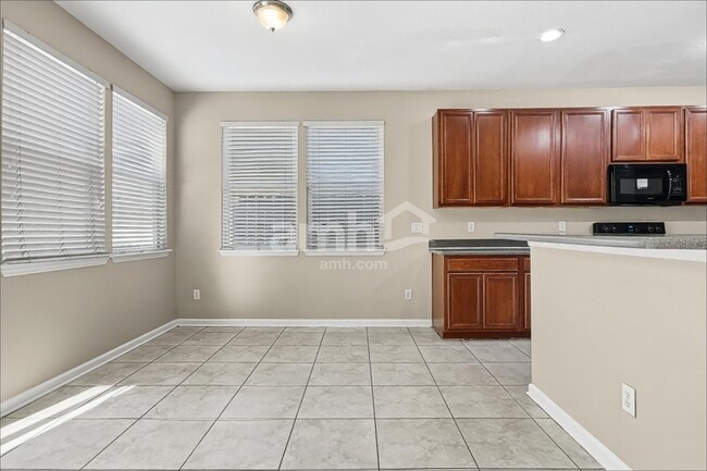 Foto del edificio - 4032 Ringneck Dr
