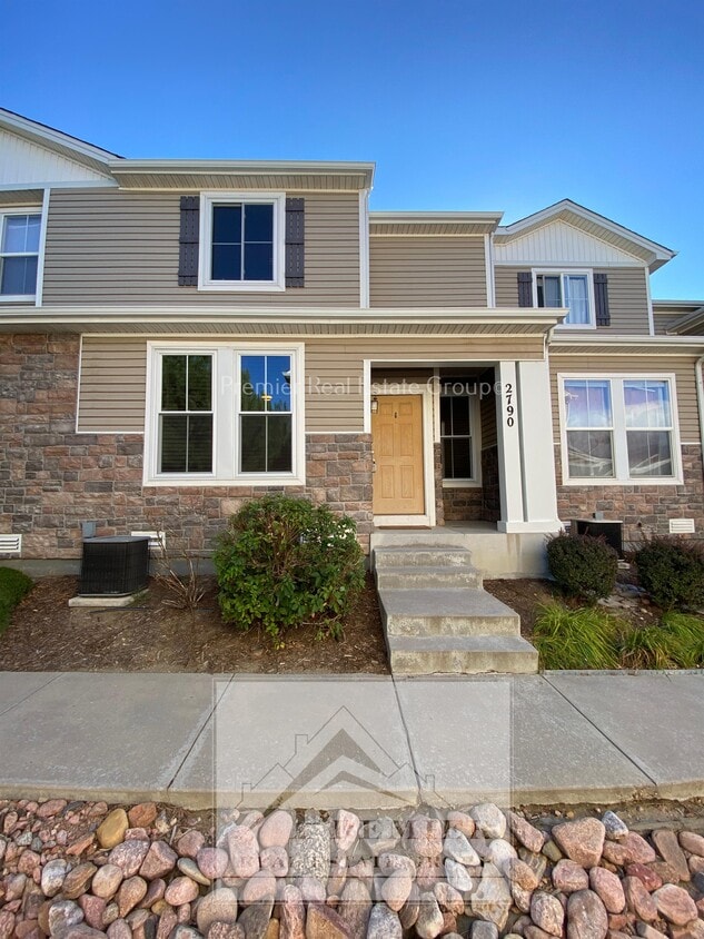 Primary Photo - 2790 Tumblewood Grove