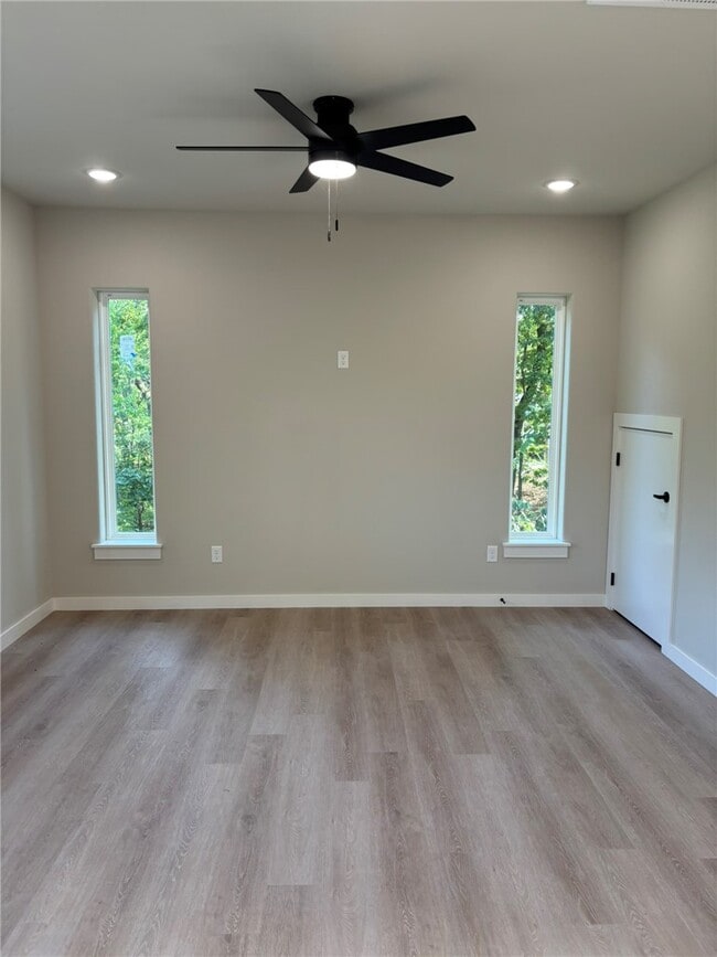 Building Photo - 53 Shetland Dr