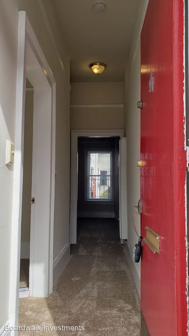 Building Photo - 3 br, 1 bath House - 426 Fell St.