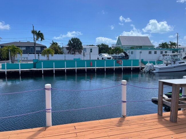 Building Photo - 6099 Overseas Hwy