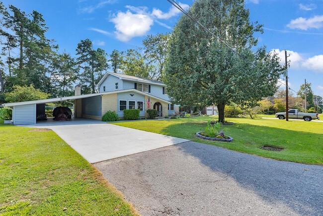 Front Yard and carport (before we added parking) - 118 Wofford Rd (Conway, SC) House