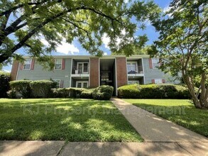 Building Photo - 595 Brister St