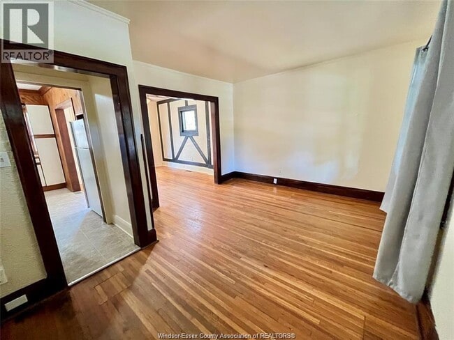 Building Photo - 1115 Gladstone Ave