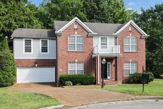Building Photo - 1029 Heathfield Cir