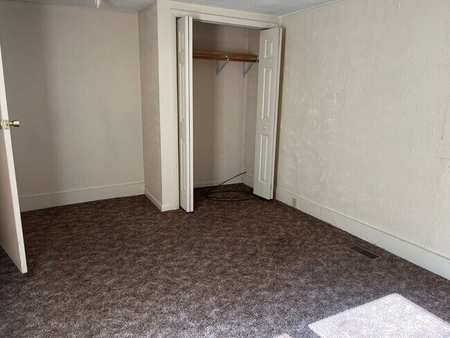 Foto del edificio - Ft Wayne St