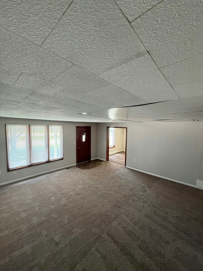Foto del edificio - 409 E 9th St