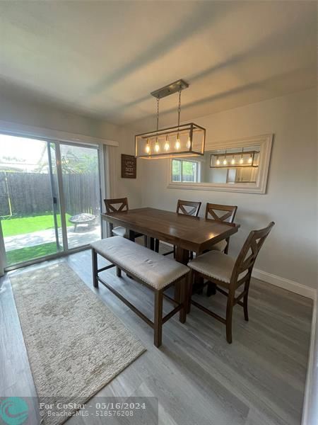Building Photo - 10717 La Placida Dr