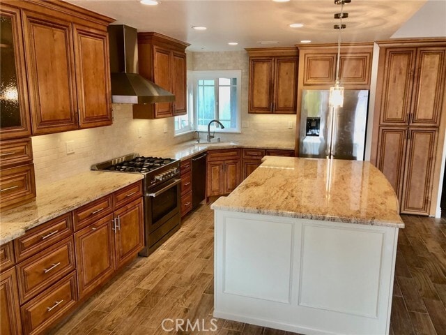 Building Photo - 24302 Ponchartrain Ln