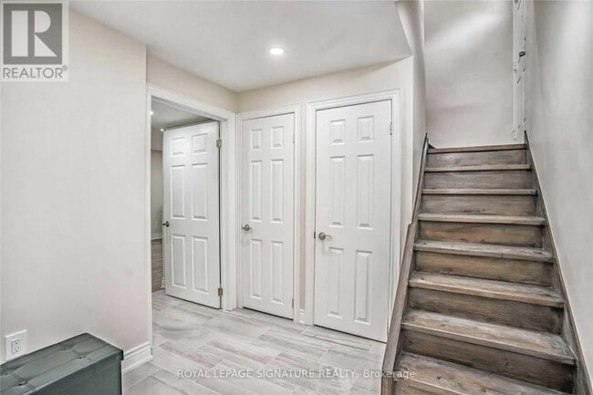 Building Photo - 14 Milford Haven Dr
