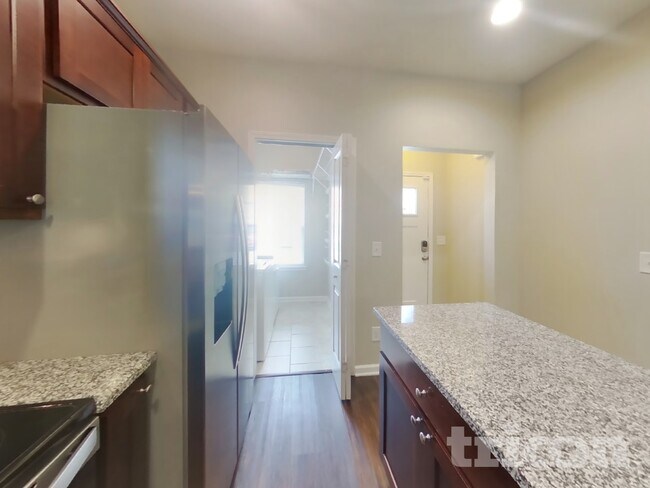 Foto del edificio - 125 Hickory Sta Ln