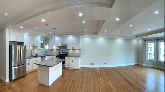 Foto del edificio - 423-425-425 11th Ave