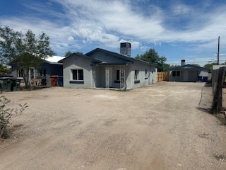 Building Photo - 1226 W Sonora St